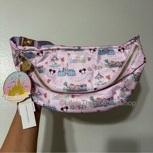 Disney - Stoney Clover Lane Disneyland Parks Print - Jumbo Fanny Pack/Bag